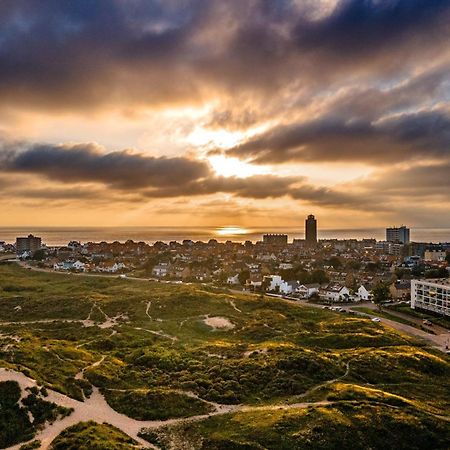 Studio Tara At The Beach With Private Parking Zandvoort Exterior foto