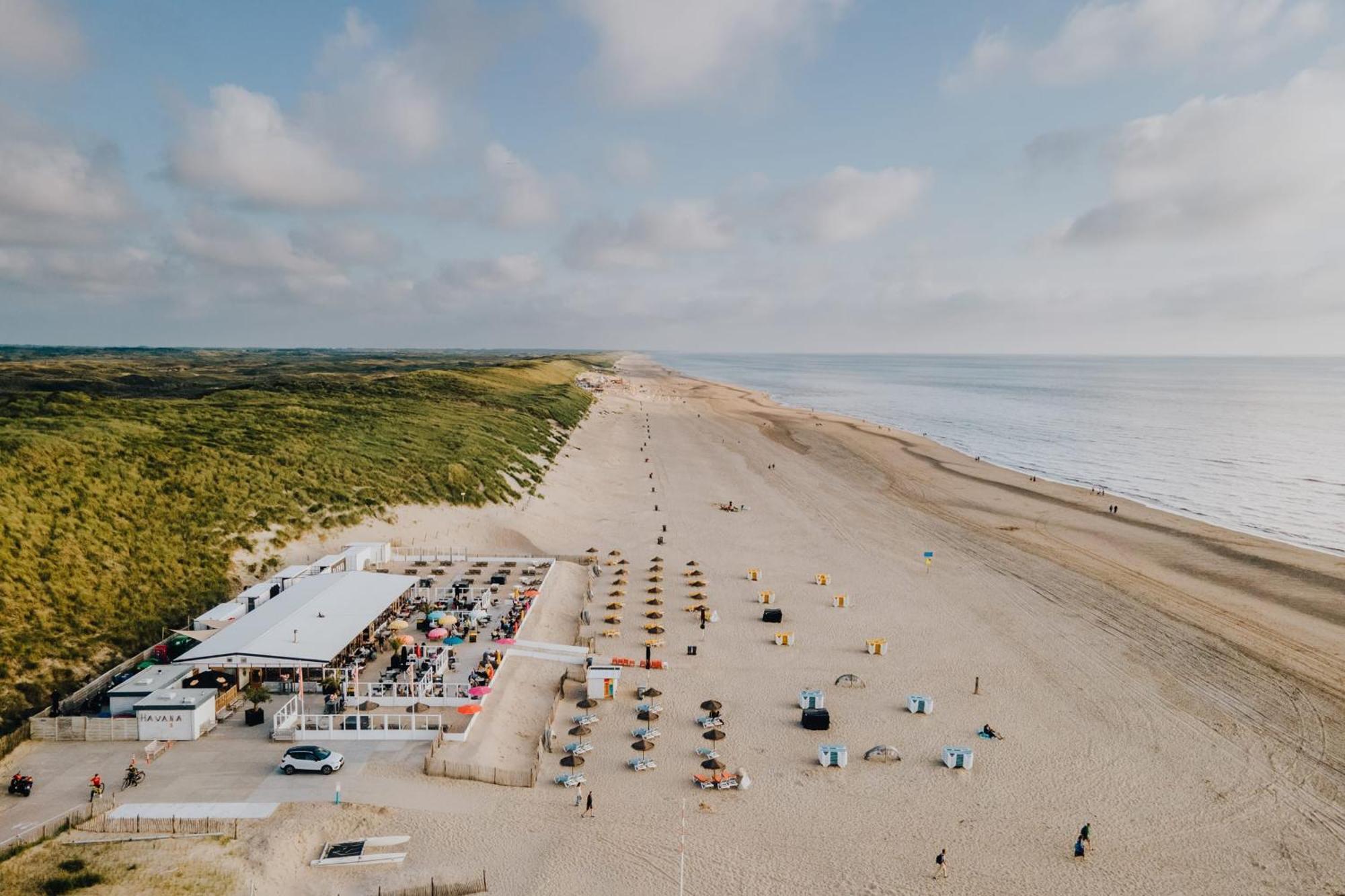Studio Tara At The Beach With Private Parking Zandvoort Exterior foto